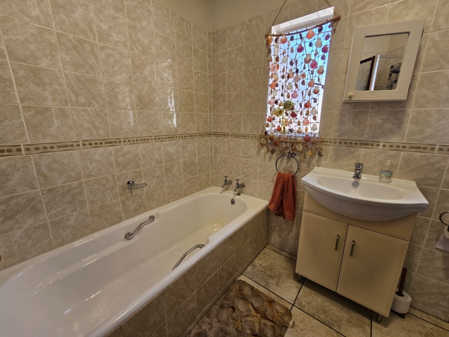 4 Bedroom Property for Sale in Panorama Free State